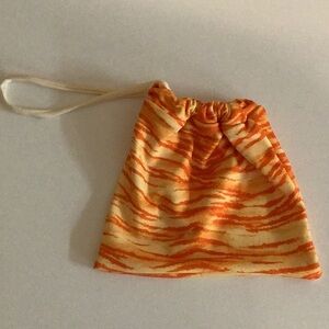 Zuliana Bikini/Money Bag Wrist Tie Bag Vintage. New